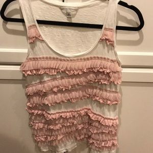 Frilly detailed tank